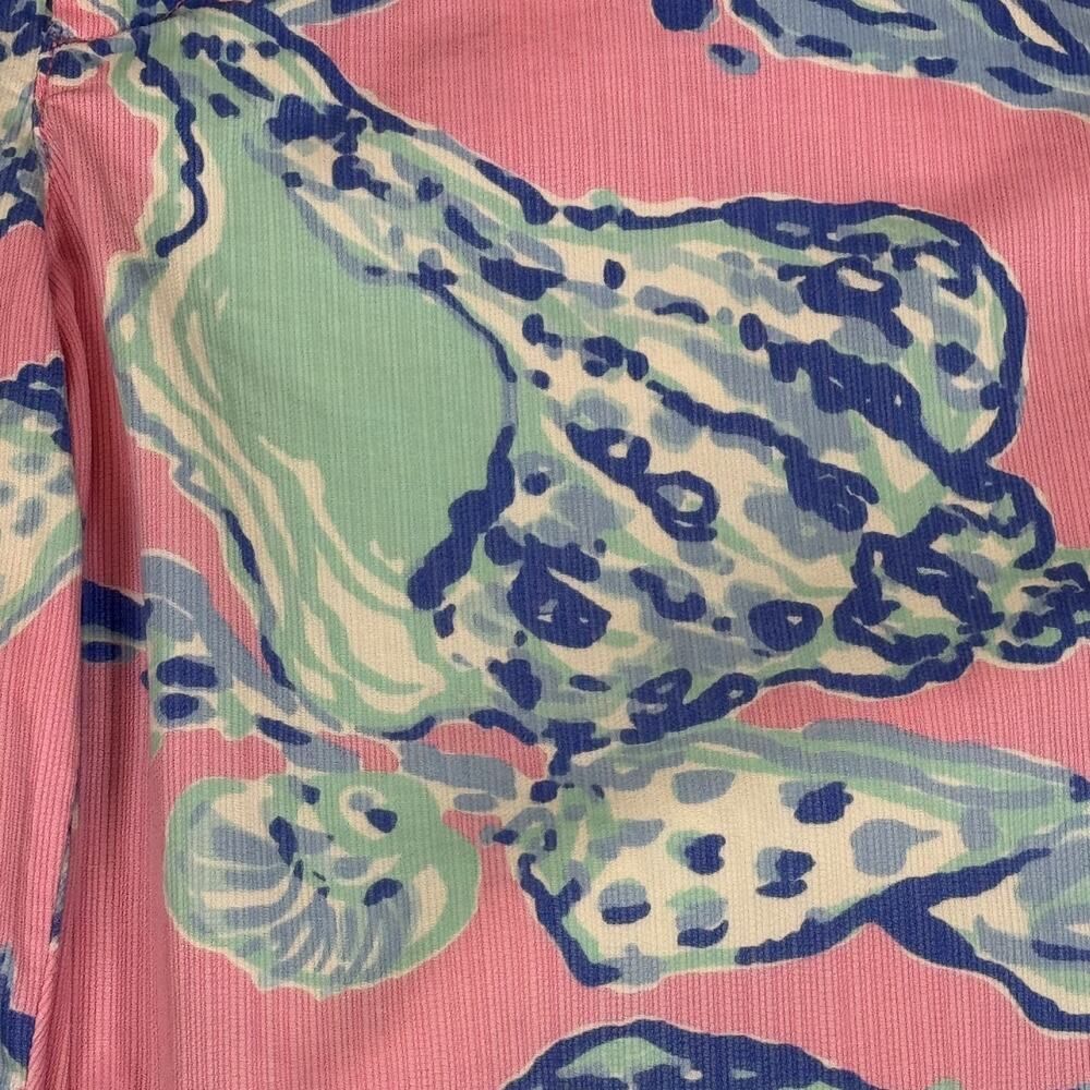 Lilly Pulitzer Women’s The Chipper Short Blue/Pink Tropical Bermuda Shorts Sz 12 - Picture 3 of 16